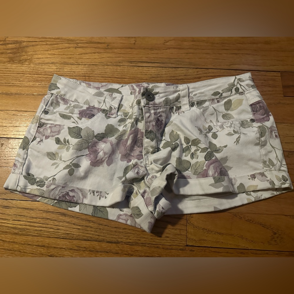 Floral Low Rise Shorts